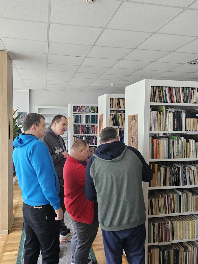 Biblioteku_savaite_4